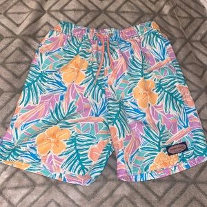 Vineyard Vines Trunks